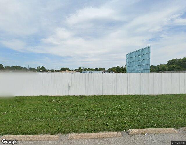 Skyview Drive-In Belleville – Street View